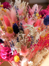 Charger l&#39;image dans la galerie, Bouquet de fleurs séchées Imani - Atelier Bonjour Amour